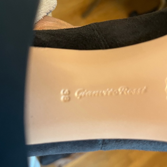 Gianvito Rossi suede over the knee boots size 38 - Picture 6 of 11